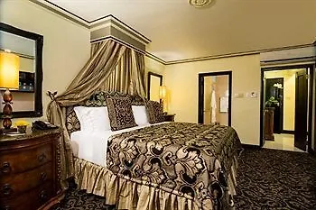 Terra Nova All Suite Hotel Kingston